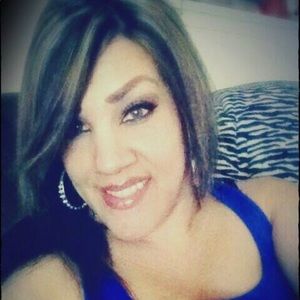 Meet your Posher, Nancy